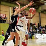 US-Guard Asha Thomas überzeugte, konnte aber dem Marburger Team am Ende nicht Paroli bieten.